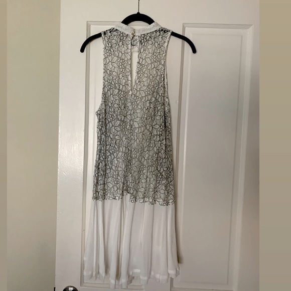 Free People Tell Tale Lace Cutout Contrast Top, S - Picture 4 of 8